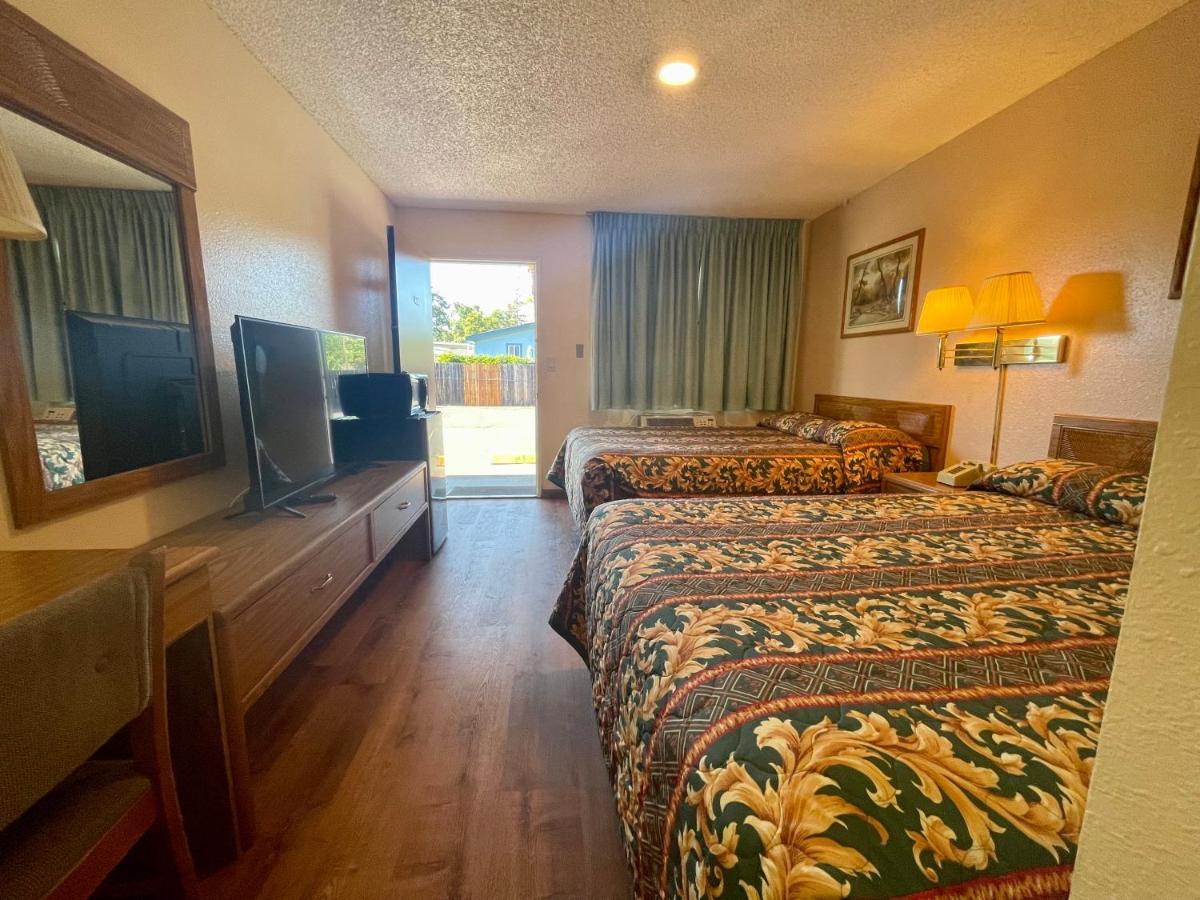 Regency Inn Lakeport Экстерьер фото
